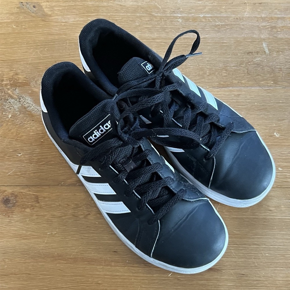 Adidas Black White 3 Stripe Sneakers Youth Kids 4Y Casual Shoes Low Top - Picture 6 of 9
